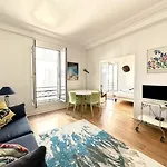 Charming Apartment Steps Away From La Croisette And Palais De Festival