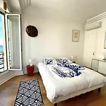 Charming Apartment Steps Away From La Croisette And Palais De Festival